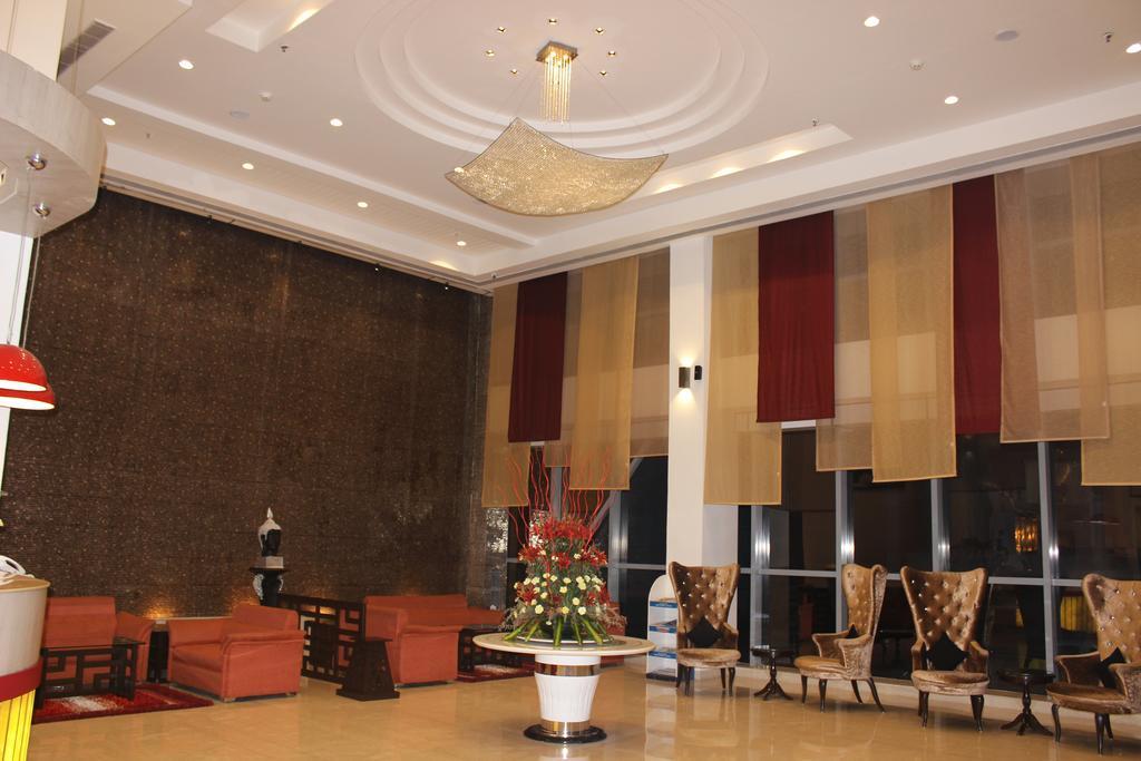 Xenious World Square Hotel 加济阿巴德 外观 照片